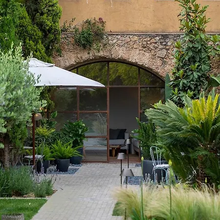 Les Hamaques Bed and breakfast