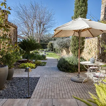 Les Hamaques Bed and breakfast