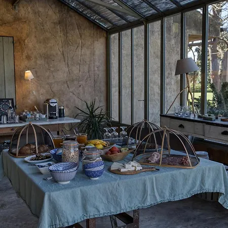 Les Hamaques Bed and breakfast