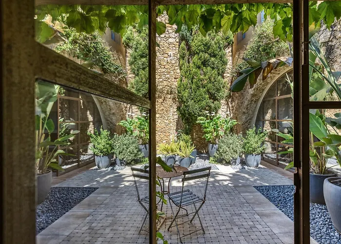 Les Hamaques Bed & Breakfast Viladamat